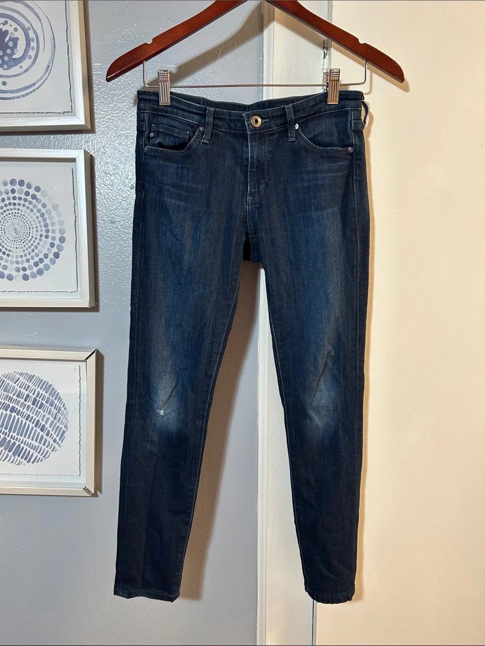 AG Adriano Goldschmied Distressed Women's Dark Wash Ankle Jeans Size 26 R
